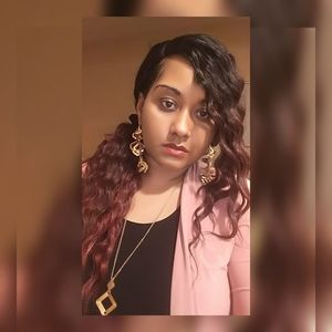 Meet your Posher, Bibine